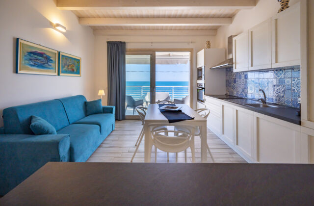 Luci Apartment – Terrazza Vista Mare | Avola Lungomare | Il mare come non l’hai mai vissuto