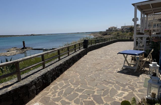 Il Pesce Nero – Autentica Casa dei Pescatori Fronte Mare a Portopalo di Capo Passero